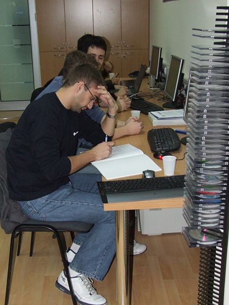 File:Introduction to Cluster and Grid Computing in Mechanical Engineering-Gallery 109.jpg